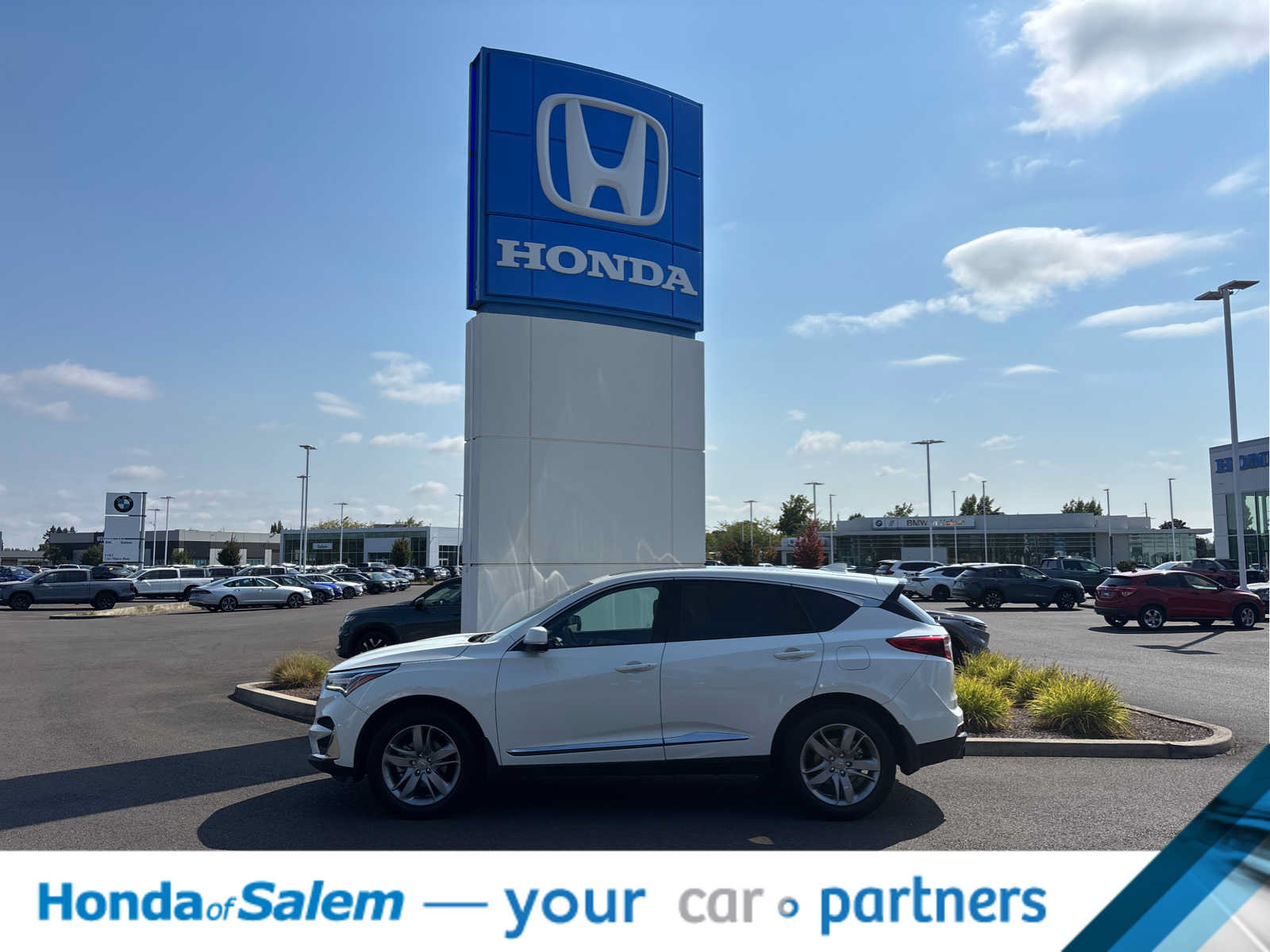 Used 2019 Acura RDX w/ Advance Package AWD/4WD image 3