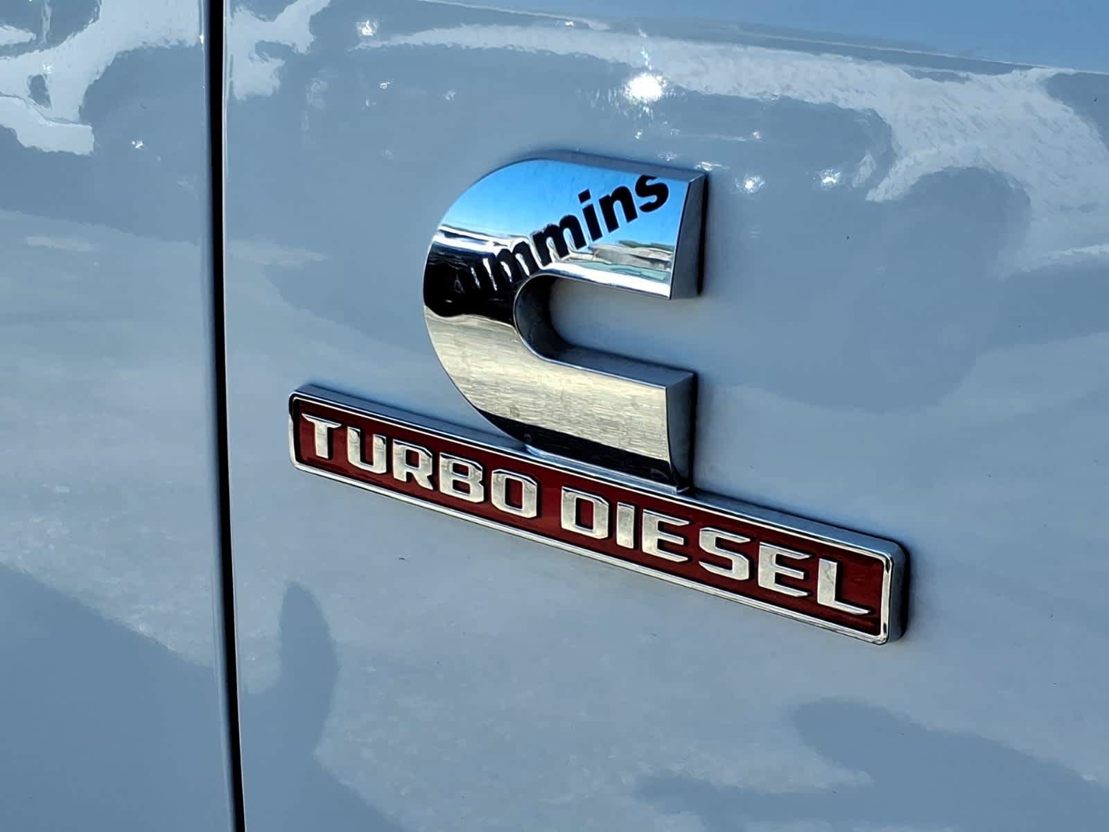 Used 2025 RAM 2500 Limited AWD/4WD image 3