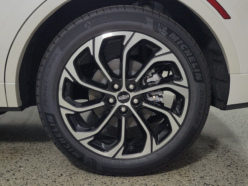 New 2026 Lincoln Nautilus Reserve AWD/4WD image 8