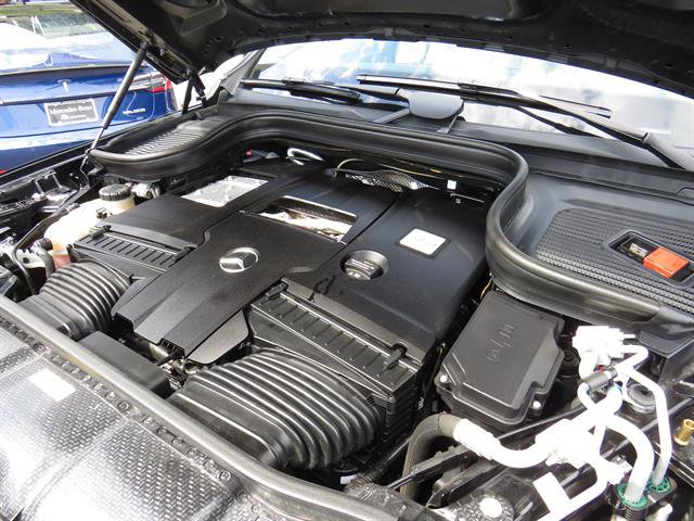 Certified 2024 Mercedes-Benz GLS 580 4MATIC image 7