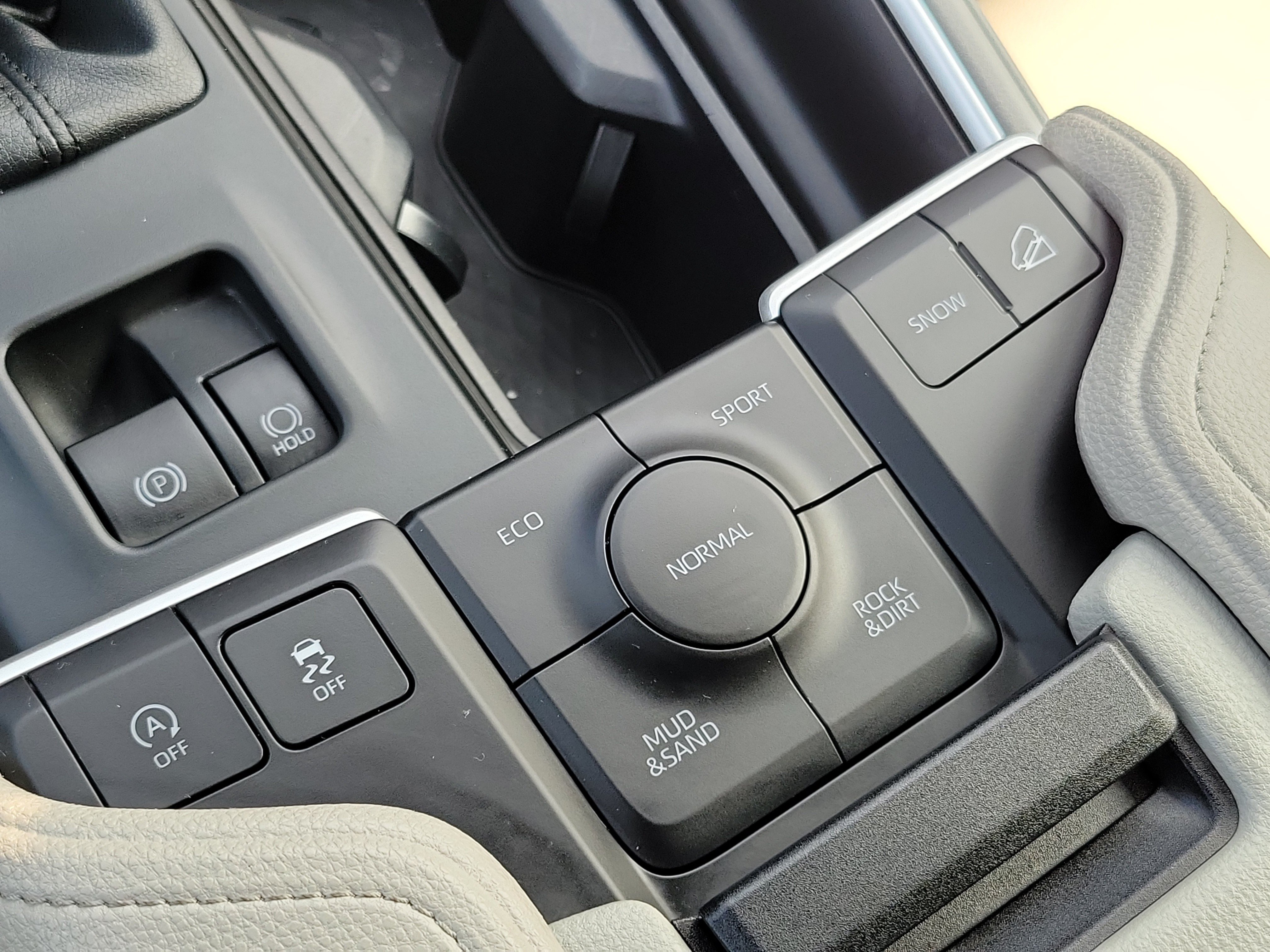 Certified 2026 Toyota Grand Highlander AWD image 31