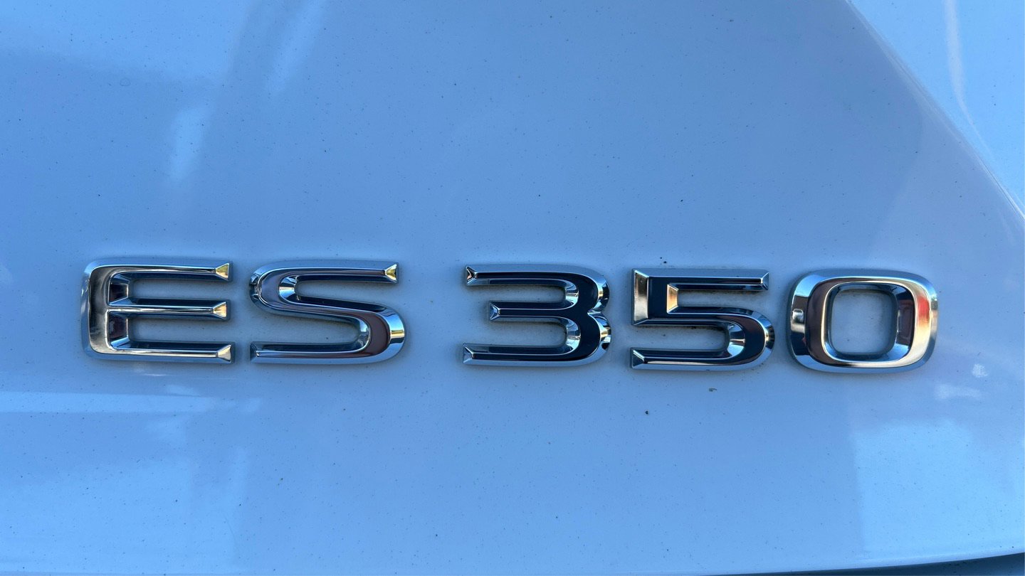 Used 2015 Lexus ES 350 image 53