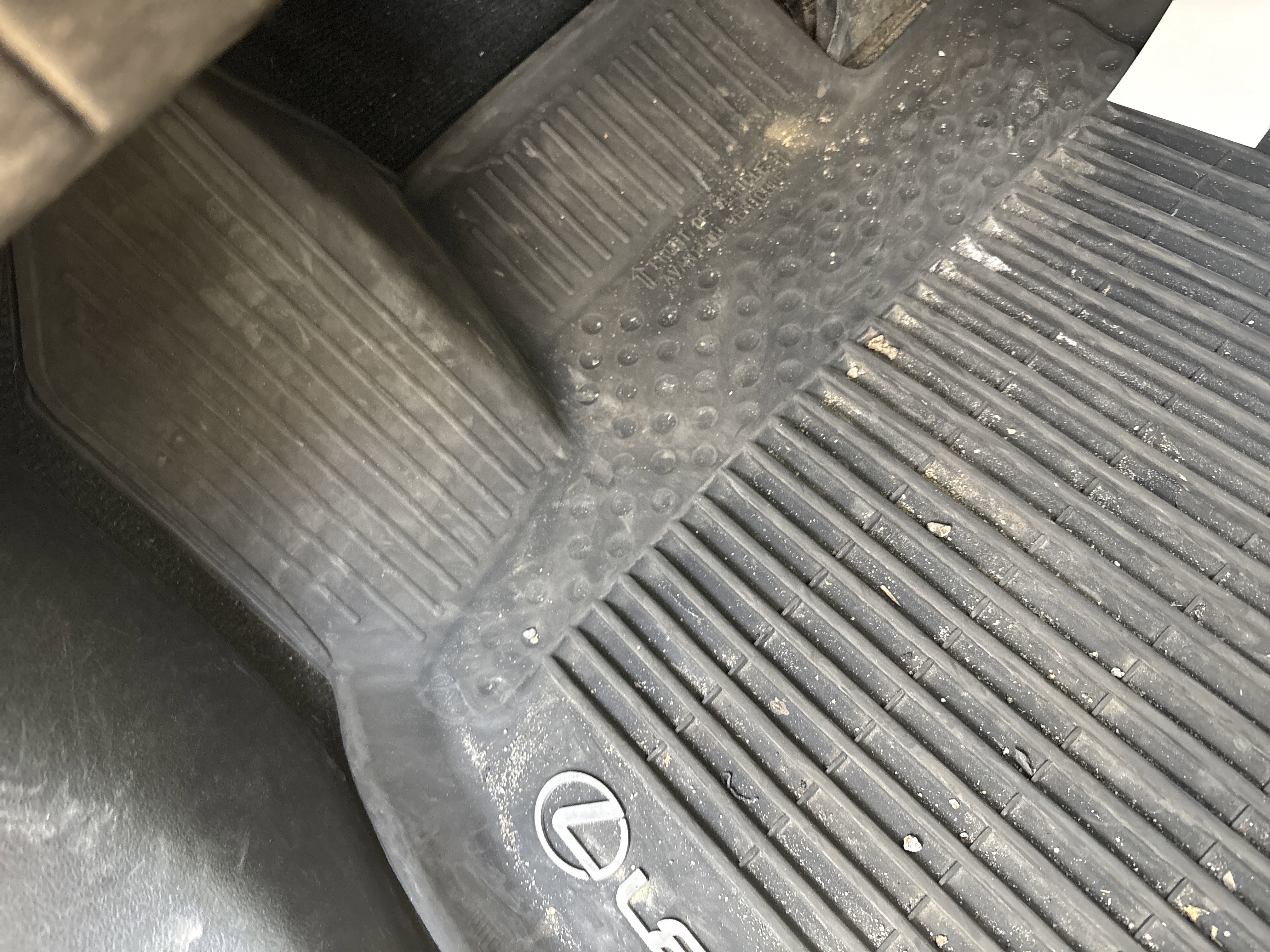 Used 2020 Lexus RX 450h AWD w/ Luxury Package image 16