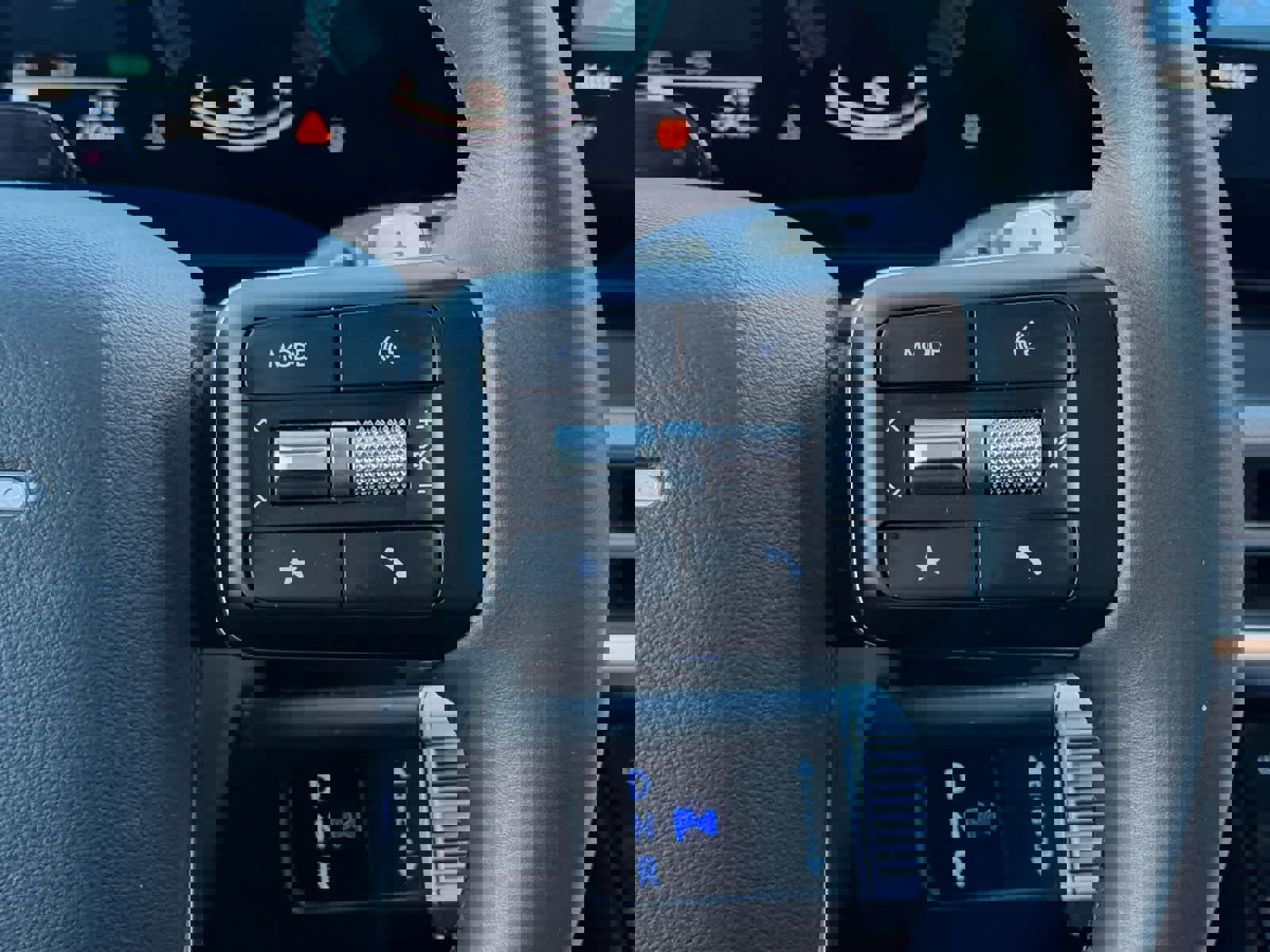 Used 2025 Hyundai Santa Fe SEL image 16