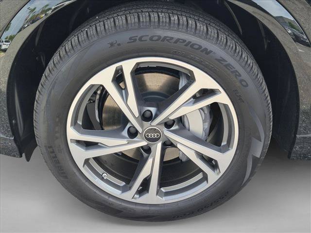 New 2027 Audi Q6 e-tron Premium Plus AWD/4WD image 9