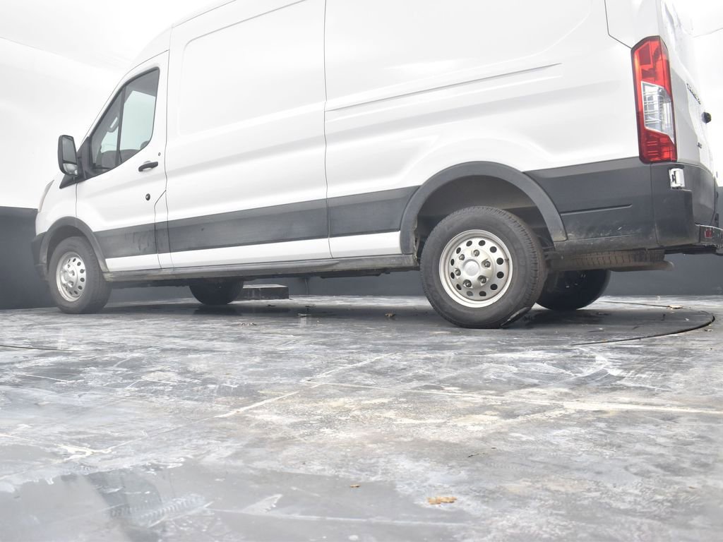 Used 2023 Ford Transit 250 Medium Roof AWD w/ Load Area Protection Package image 54