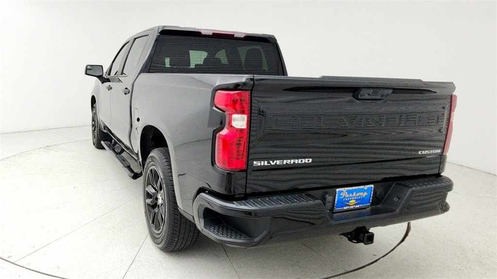 Used 2023 Chevrolet Silverado 1500 Custom image 5