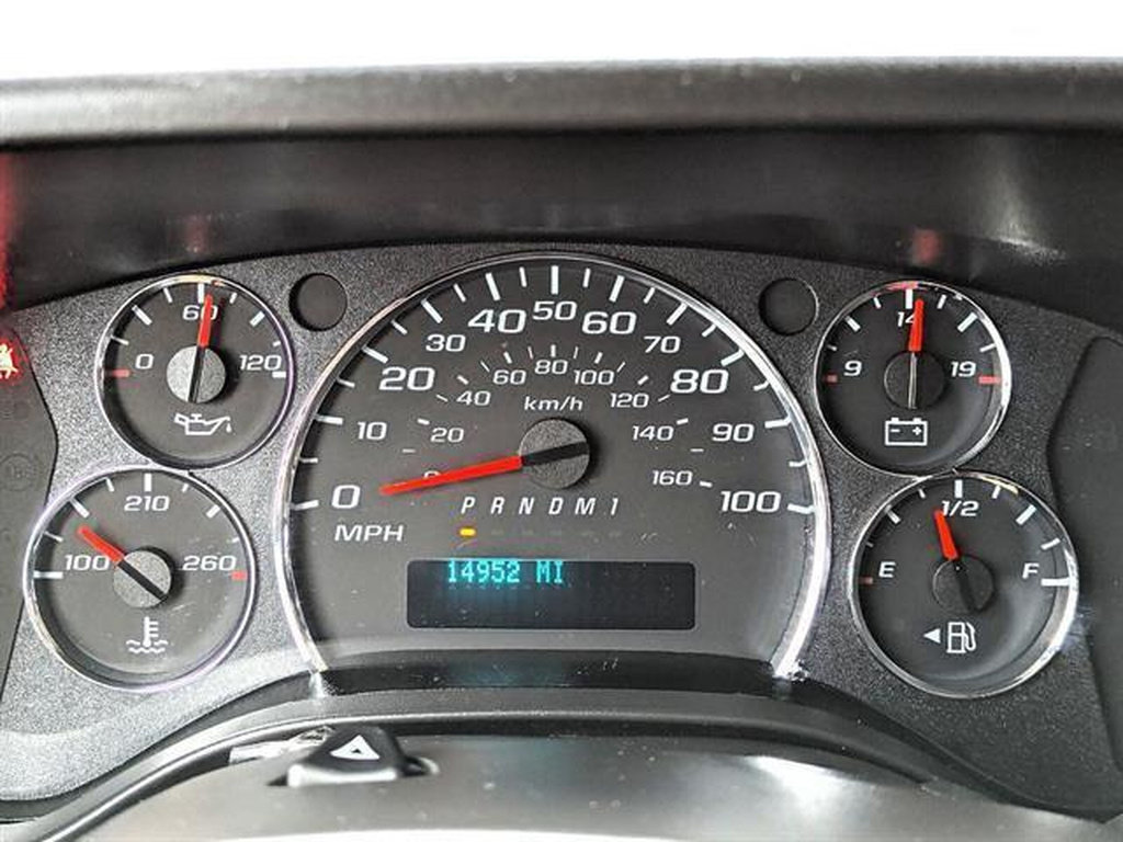 Certified 2025 Chevrolet Express 2500 w/ Driver Convenience Package RWD image 21