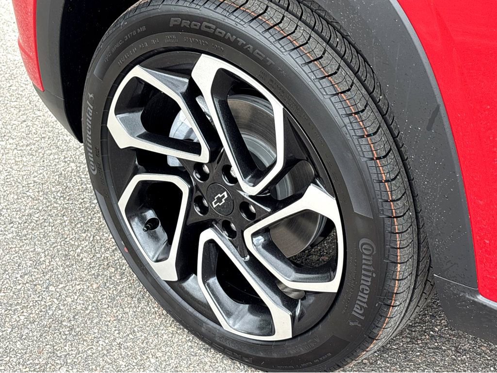 New 2026 Chevrolet Trax RS w/ Driver Confidence Package FWD image 22