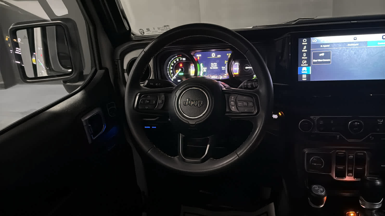 Certified 2024 Jeep Wrangler Unlimited w/ Convenience Group AWD/4WD image 27