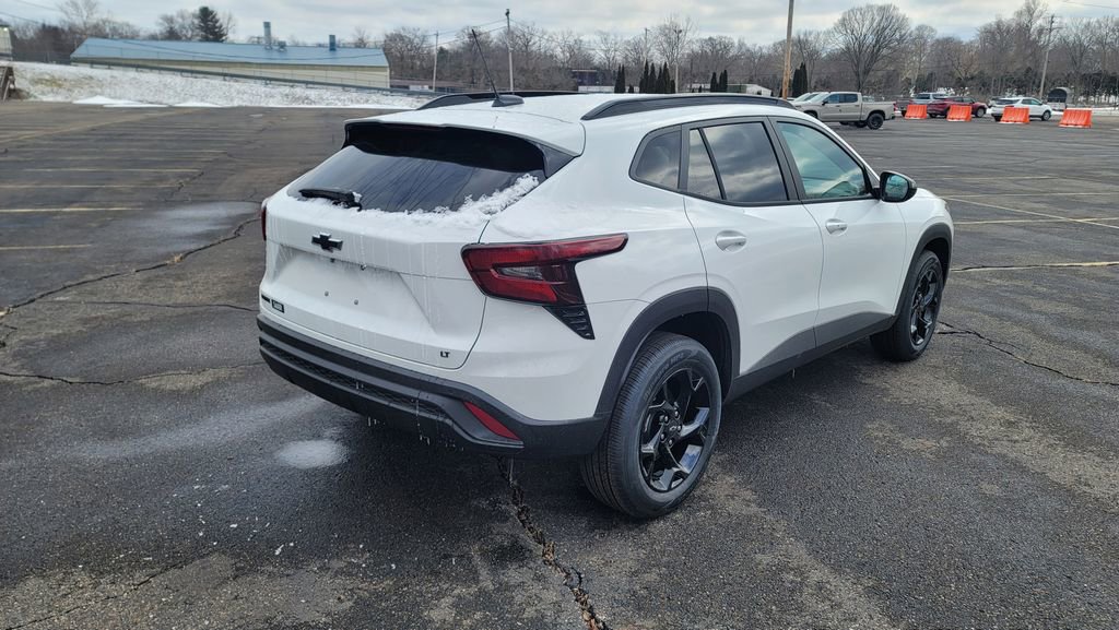 New 2026 Chevrolet Trax LT image 12