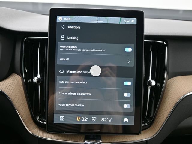 New 2026 Volvo XC60 T8 Plus w/ Protection Package Premier image 18