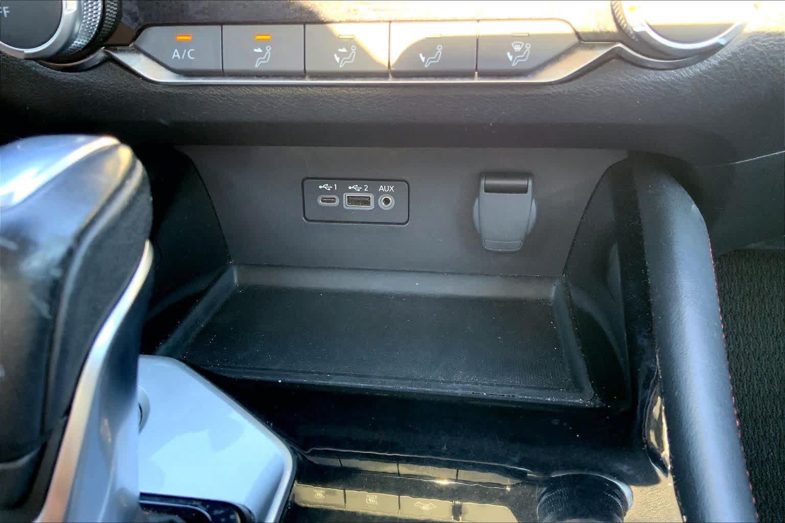 Used 2024 Nissan Altima 2.5 SR FWD image 34