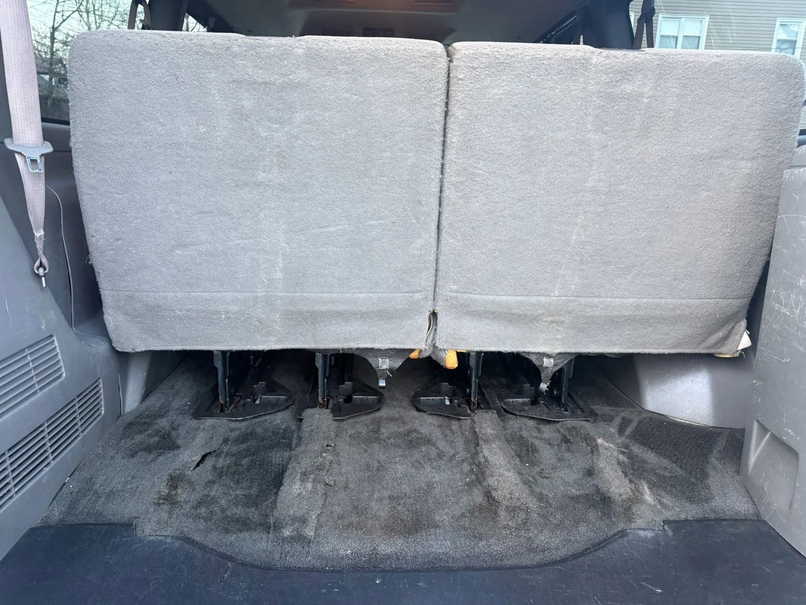 Used 2018 Chevrolet Express 2500 LT w/ LT Preferred Equipment Group RWD image 11