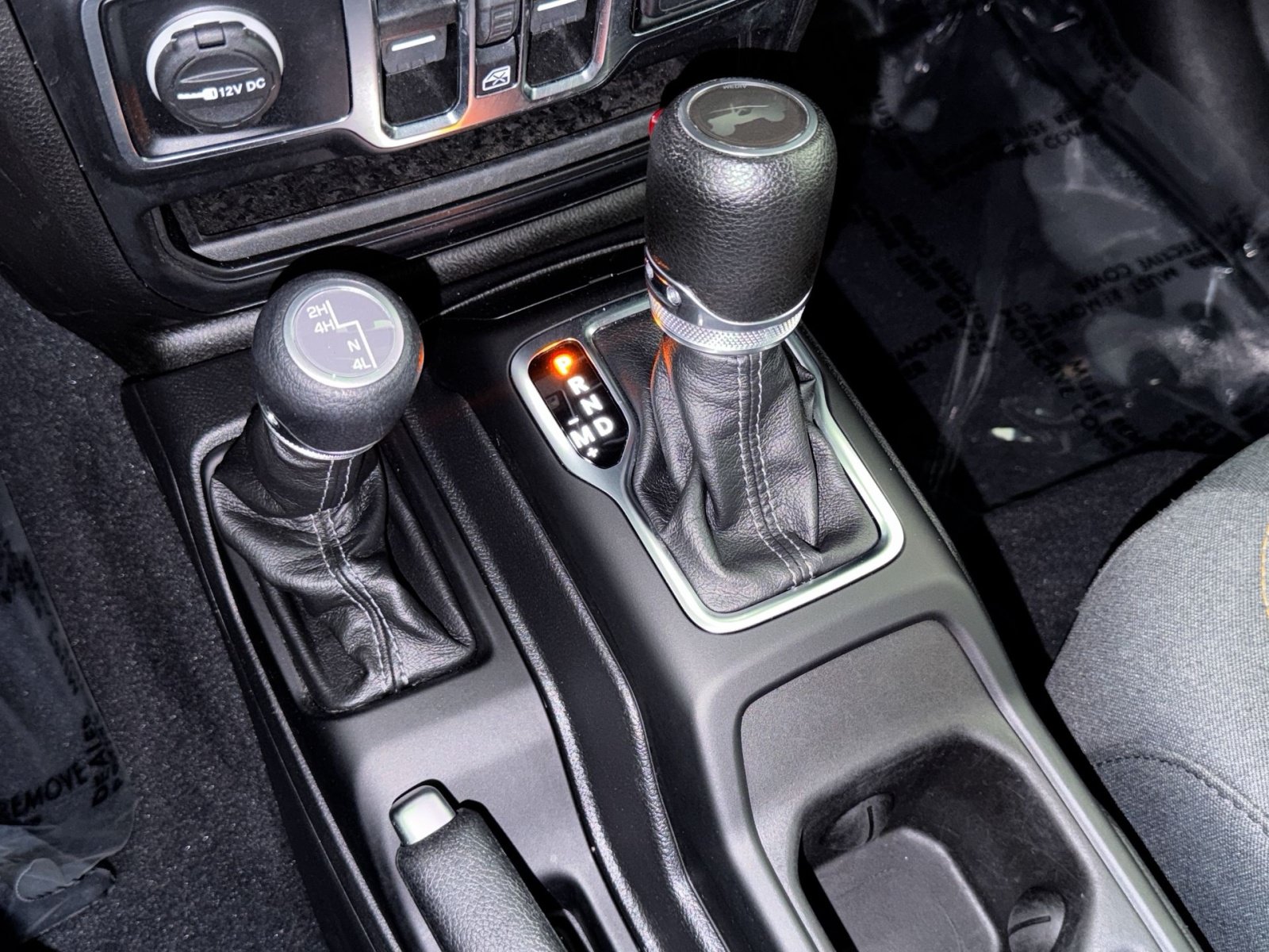 Used 2024 Jeep Wrangler Unlimited Sport AWD/4WD image 21