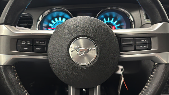 Used 2013 Ford Mustang Coupe w/ V6 Performance Pkg RWD image 14