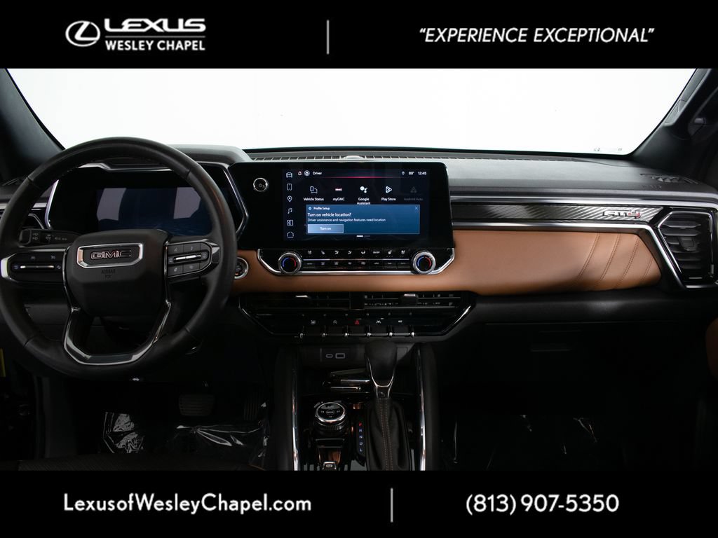 Used 2024 GMC Canyon AT4 w/ AT4 Premium Package AWD/4WD image 16