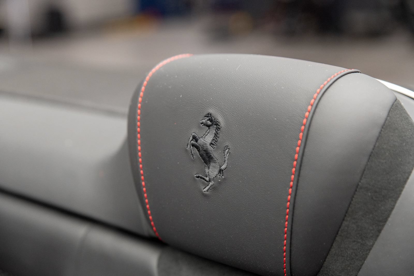 Used 2026 Ferrari Roma Spider RWD image 25