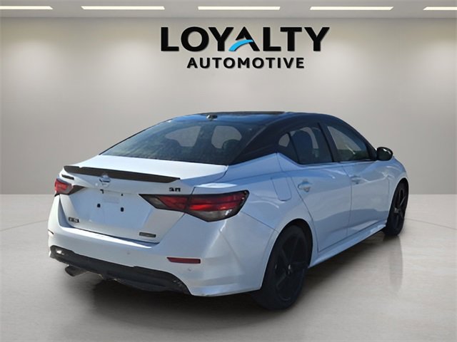 Used 2023 Nissan Sentra SR w/ Midnight Edition Package image 5