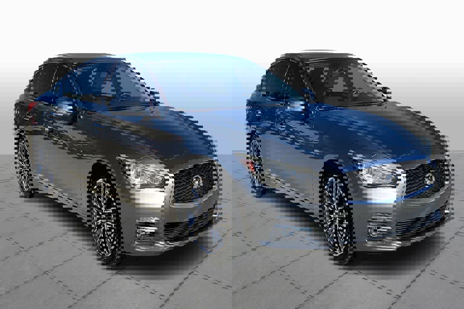 Used 2017 INFINITI Q50 3.0t Premium image 2