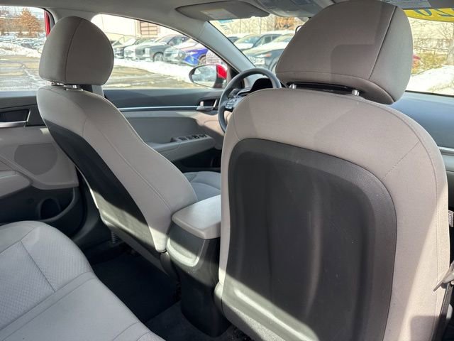 Used 2020 Hyundai Elantra SE image 21
