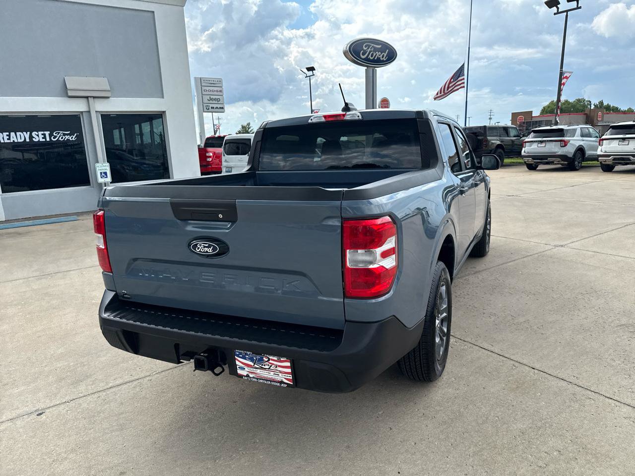 New 2026 Ford Maverick XLT w/ Equipment Group 301A AWD/4WD image 9