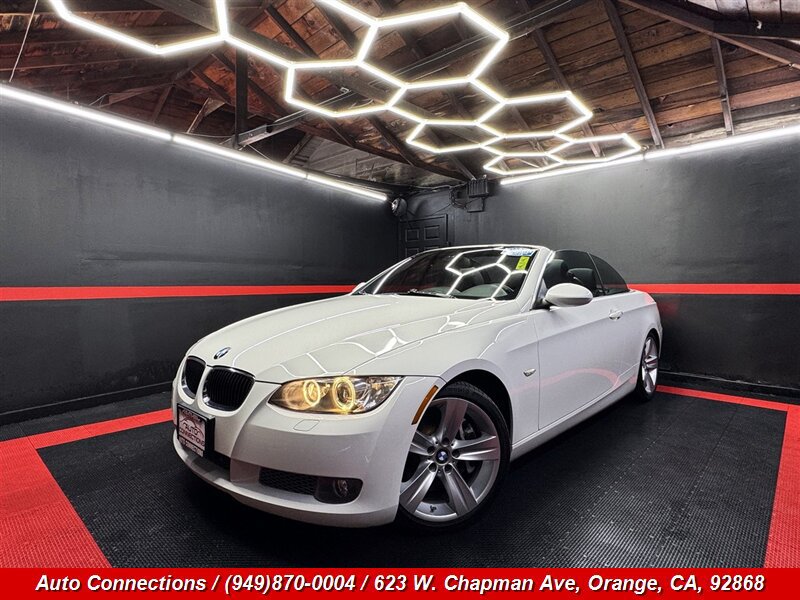 Used 2008 BMW 335i Convertible RWD image 2