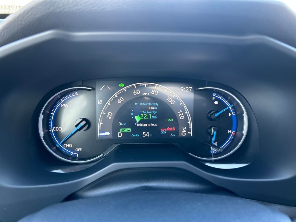 New 2025 Toyota RAV4 XLE image 15