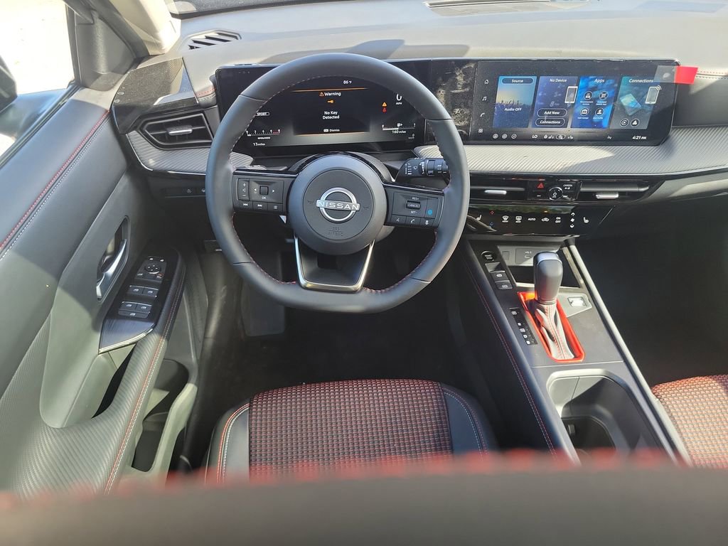 New 2026 Nissan Kicks SR image 14