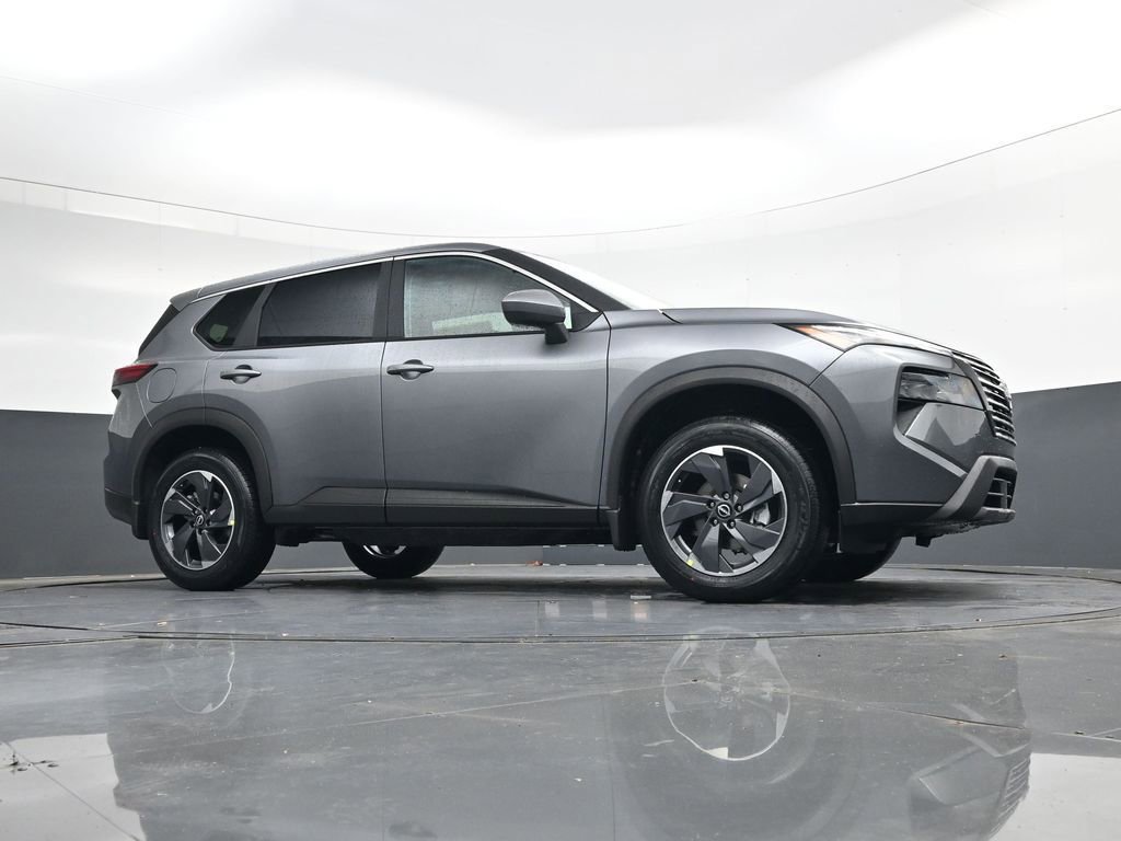 Certified 2026 Nissan Rogue SV w/ Cold Weather Package FWD image 38