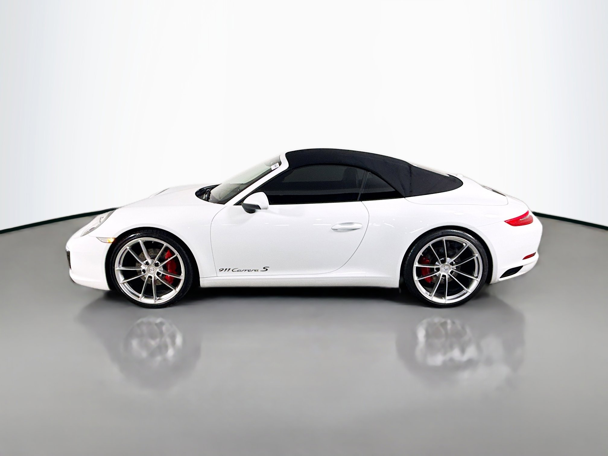 Used 2017 Porsche 911 Carrera S RWD image 6