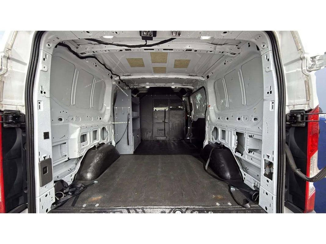 Used 2020 Ford Transit 150 Low Roof AWD image 18