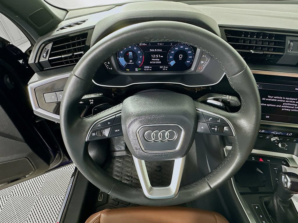 Used 2025 Audi Q3 2.0T Premium Plus w/ Premium Plus Package AWD/4WD image 18