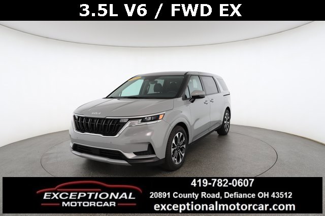 Used 2024 Kia Carnival EX