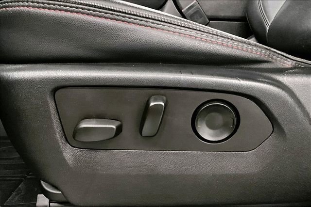 Used 2022 Chevrolet Tahoe RST w/ Luxury Package image 32