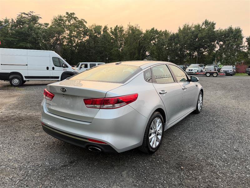 Used 2016 Kia Optima LX FWD image 4