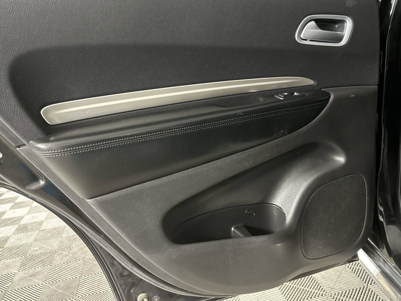 Used 2019 Dodge Durango SXT AWD/4WD image 30