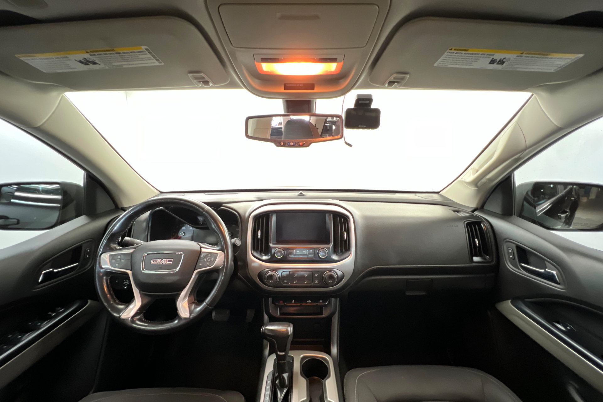 Used 2017 GMC Canyon SLE w/ Nightfall Edition RWD image 10