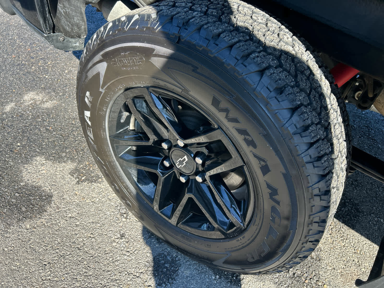 Used 2022 Chevrolet Silverado 1500 Custom Trail Boss w/ Midnight Edition image 15