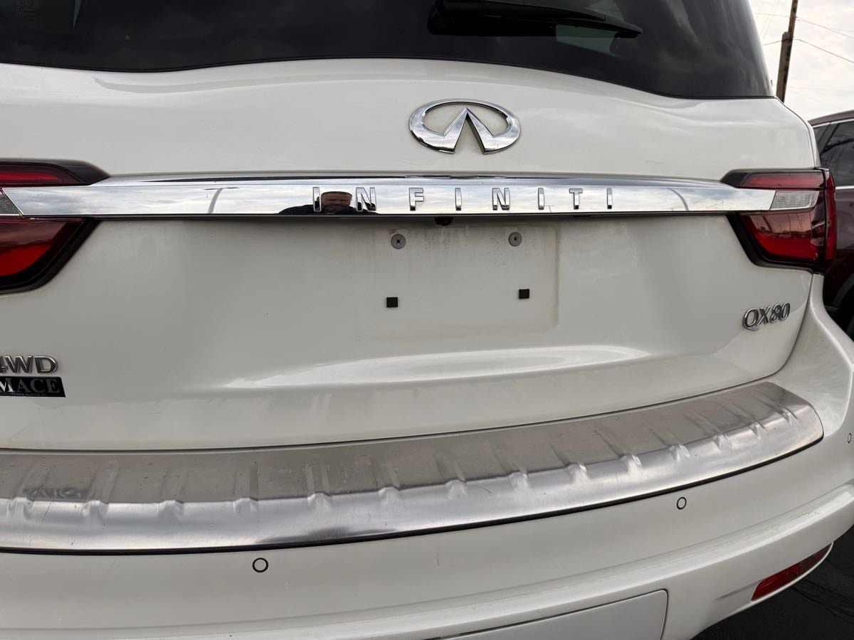 Used 2022 INFINITI QX80 Luxe w/ Cargo Package image 7