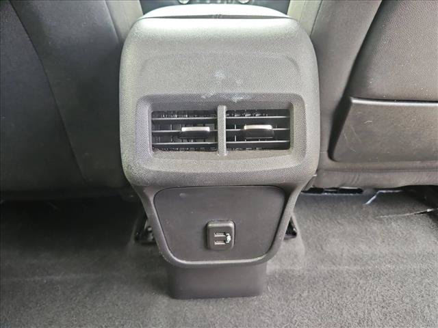 Used 2024 GMC Terrain SLE FWD image 17