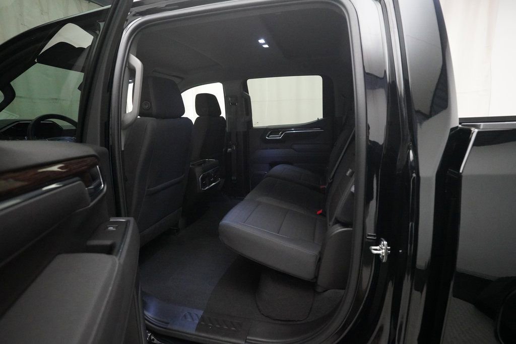 Used 2025 GMC Sierra 1500 Elevation image 15