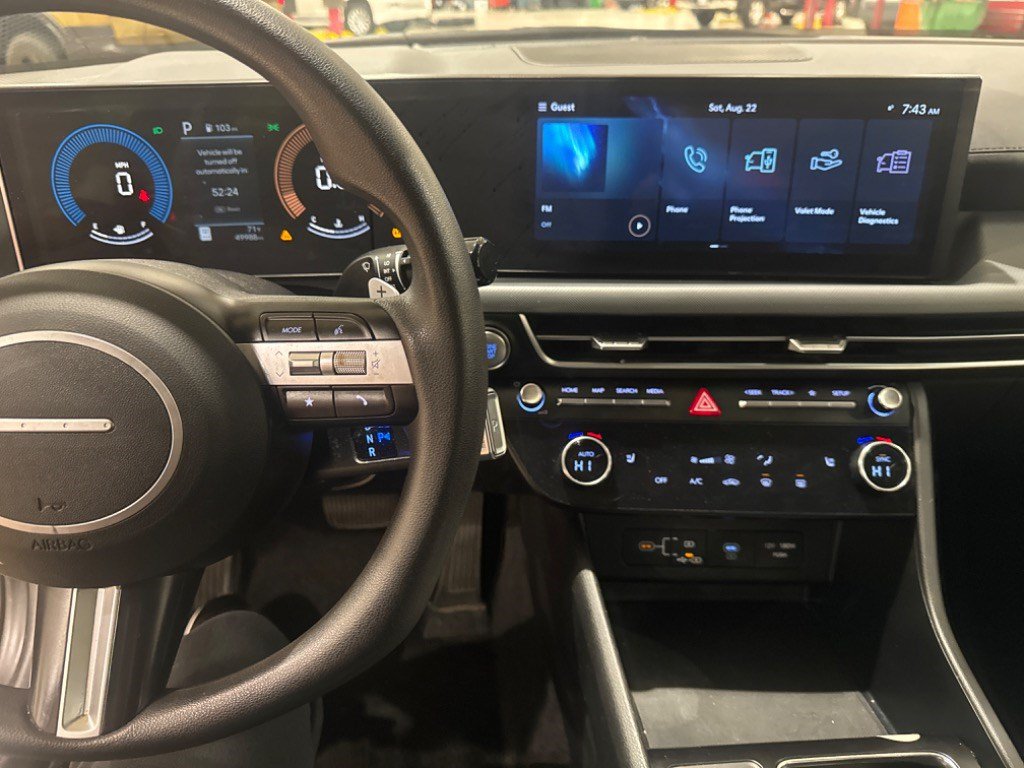 Used 2025 Hyundai Sonata SEL FWD image 38