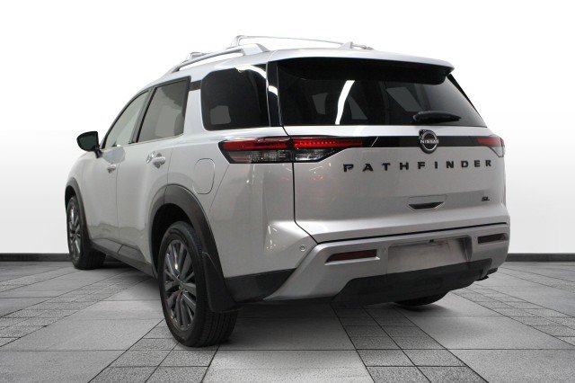 Used 2024 Nissan Pathfinder SL w/ SL Premium Package image 5