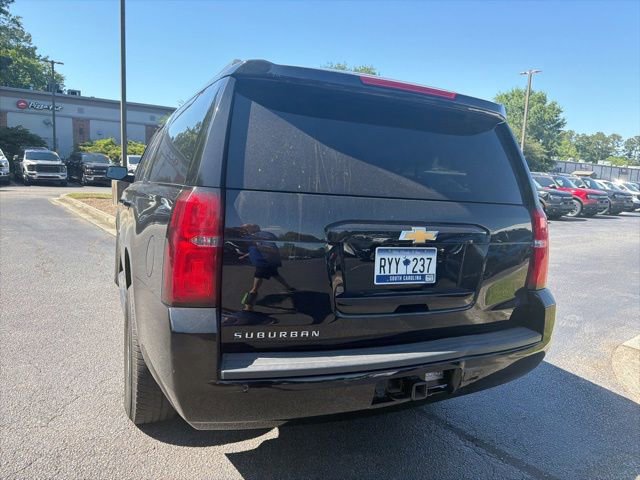 Used 2019 Chevrolet Suburban LT RWD image 7
