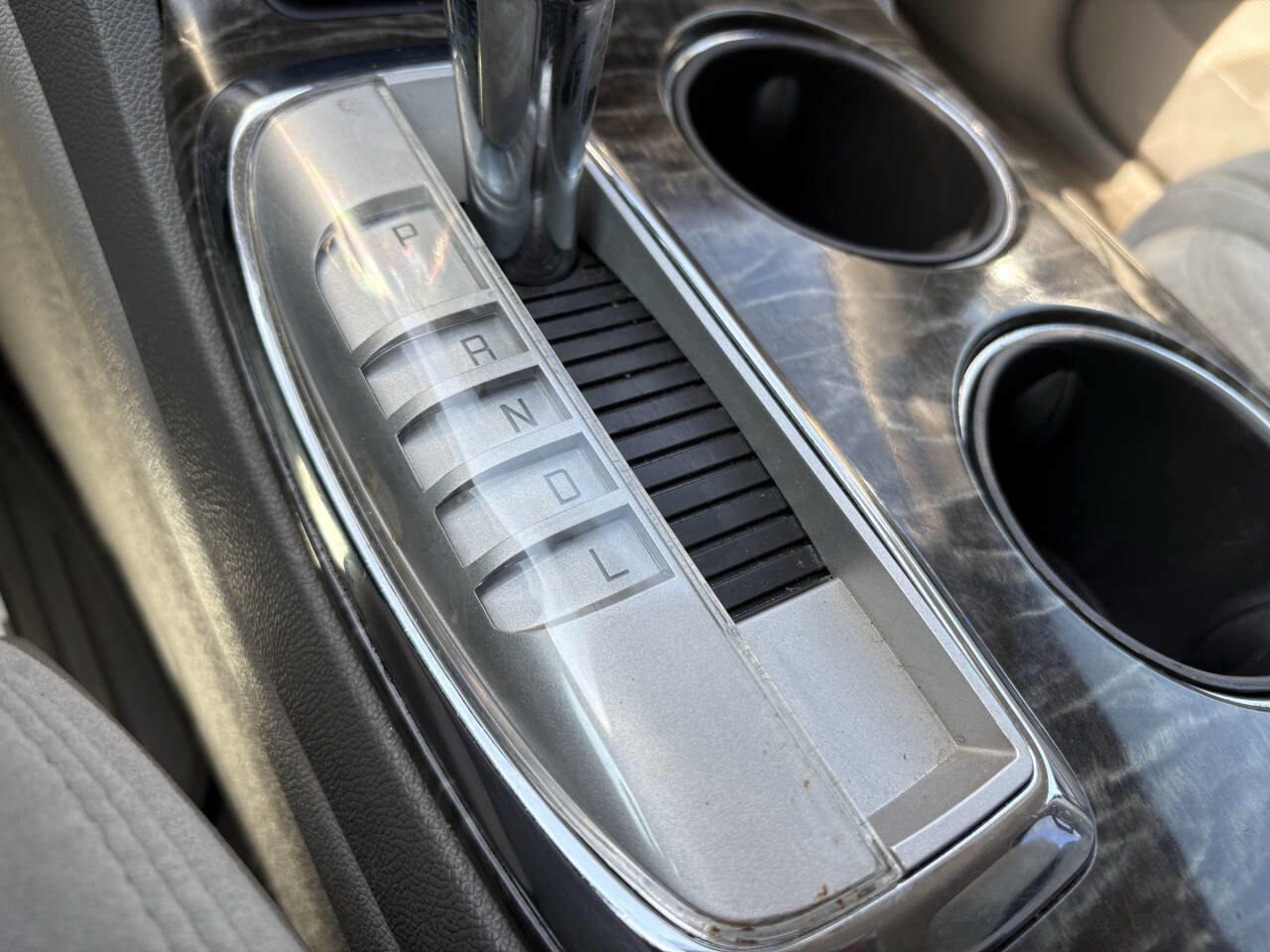 Used 2013 Buick Enclave Convenience FWD image 31