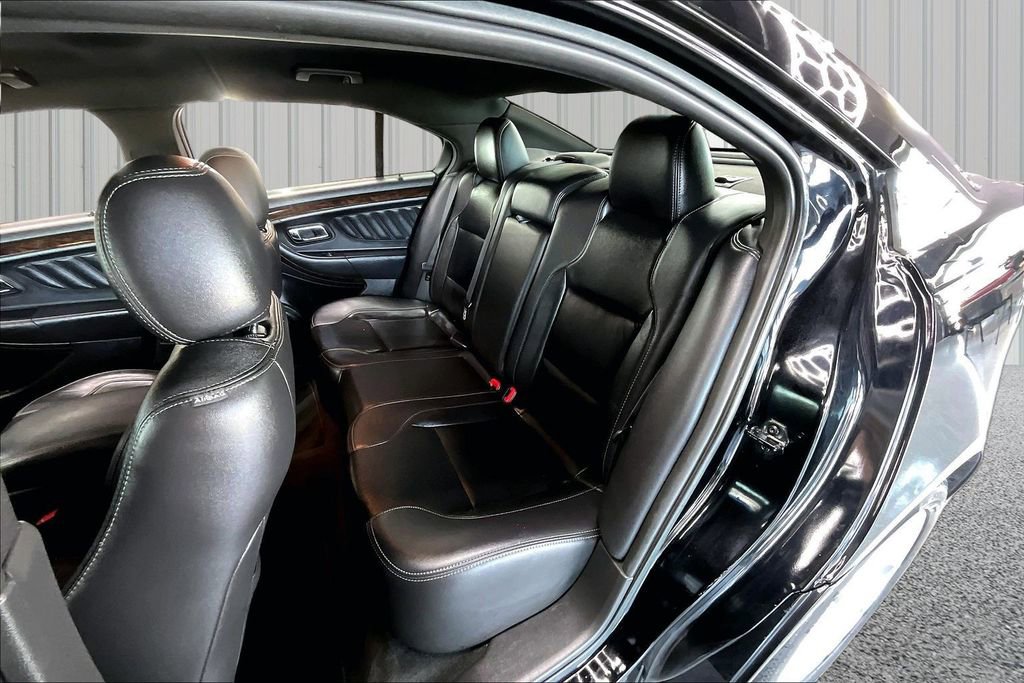 Used 2018 Ford Taurus Limited FWD image 21