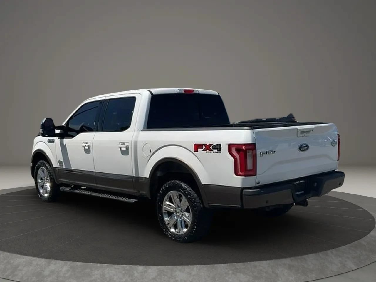 Used 2015 Ford F150 King Ranch w/ FX4 Off-Road Package AWD/4WD image 3