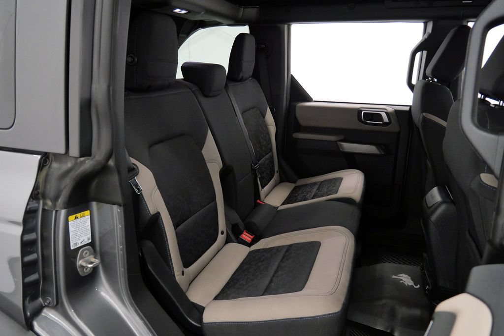 Used 2023 Ford Bronco Wildtrak AWD/4WD image 17