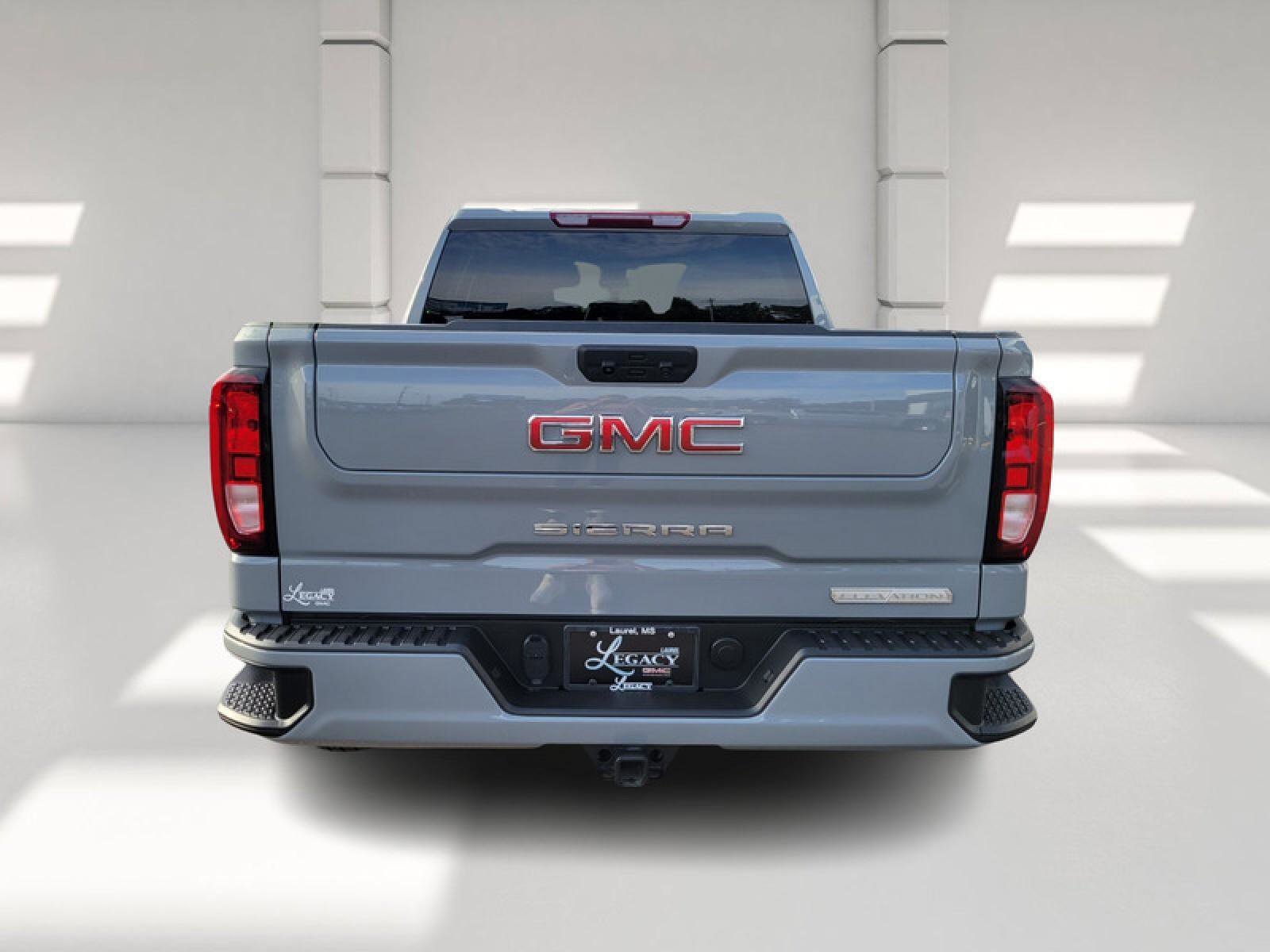 Used 2024 GMC Sierra 1500 Elevation image 6